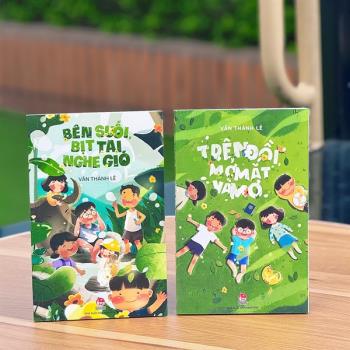 Combo Bên Suối, Bịt Tai Nghe Gió + Trên Đồi, Mở Mắt Và Mơ