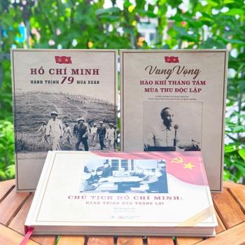 Combo Sách Hồ Chí Minh Hành Trình 79 Mùa Xuân + Vang Vọng Hào Khí Tháng Tám Mùa Thu Độc Lập + Chủ tịch Hồ Chí Minh Hành Trình Đến Thắng Lợi