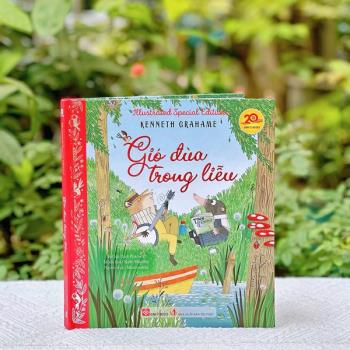 Illustrated Special Editions - Gió đùa trong liễu