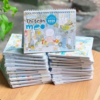 Lịch Để Bàn Thị Trấn Mèo 2026