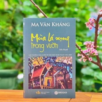 Mùa Lá Rụng Trong Vườn