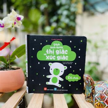 Sách kích thị giác và xúc giác - Đồ chơi (Đinh Tị)